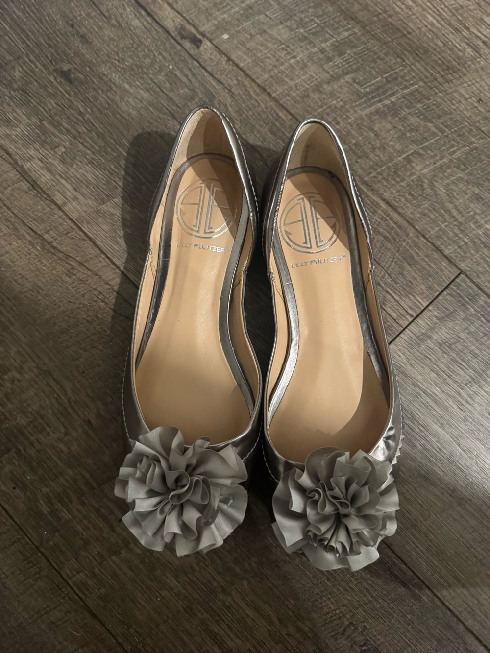 Lilly Pulitzer Metallic Silver Floral Rosette Ballet Flats
